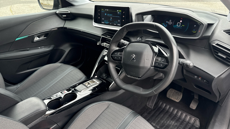 Peugeot 208 100kW Allure Premium 50kWh 5dr Auto Electric Hatchback